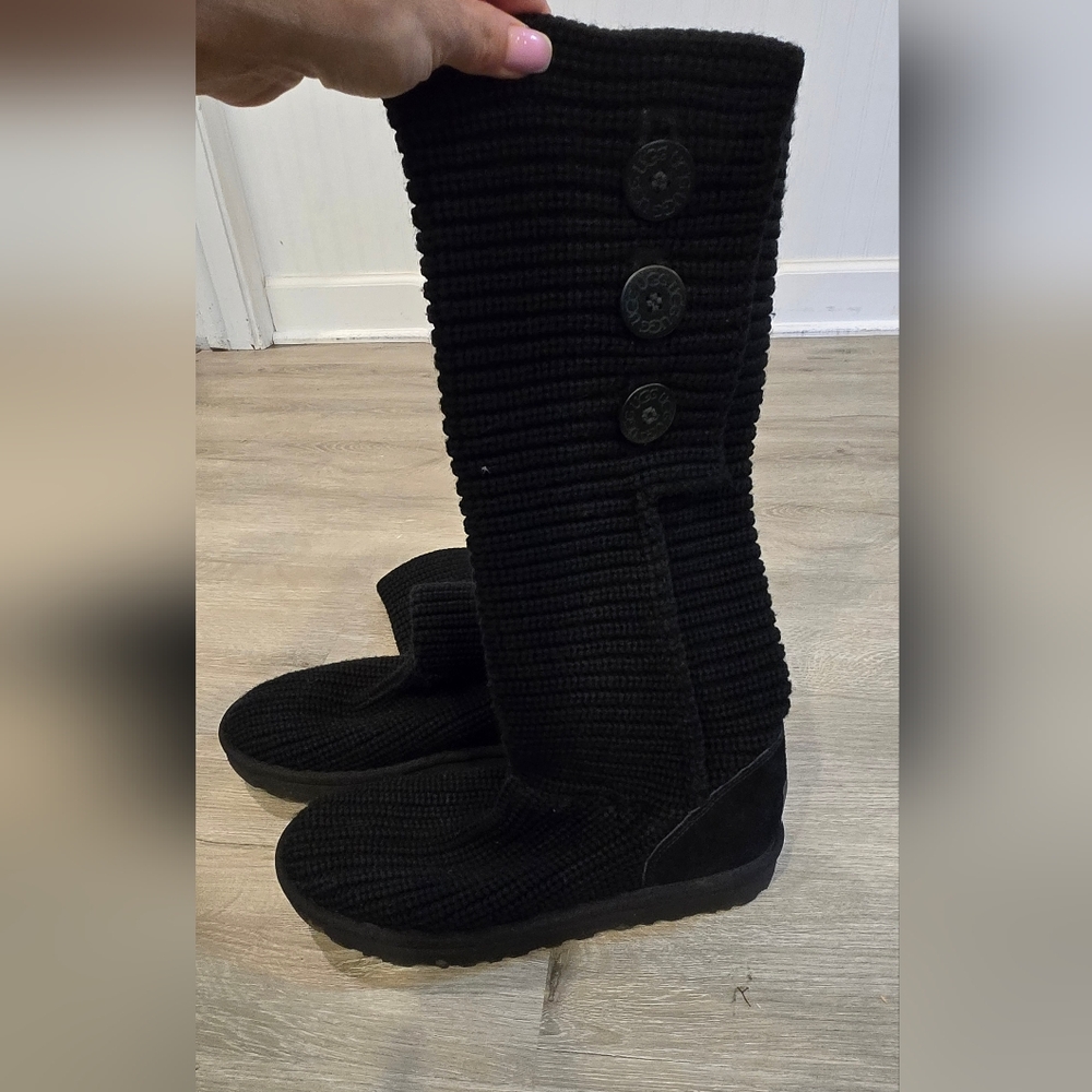 UGG Size 10 Black Knit Button Boots